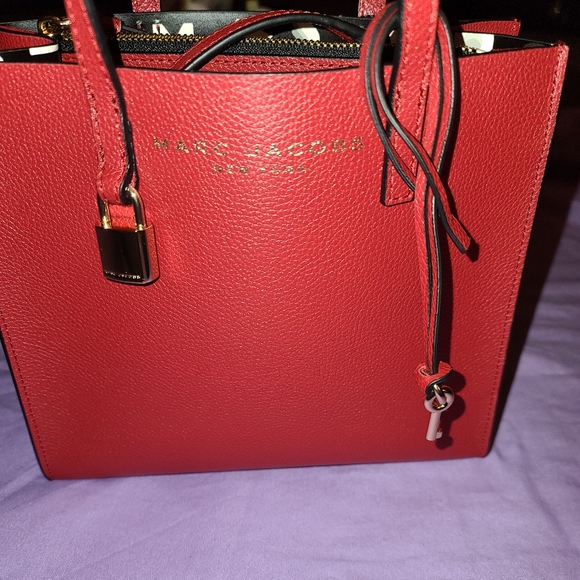 Marc Jacobs Crossbody - Picture 10 of 17